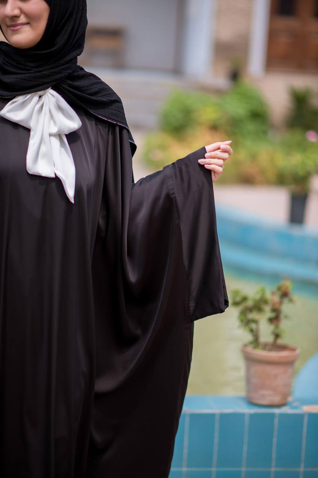 ست زنانه عبای سوده و شومیز پاپیون