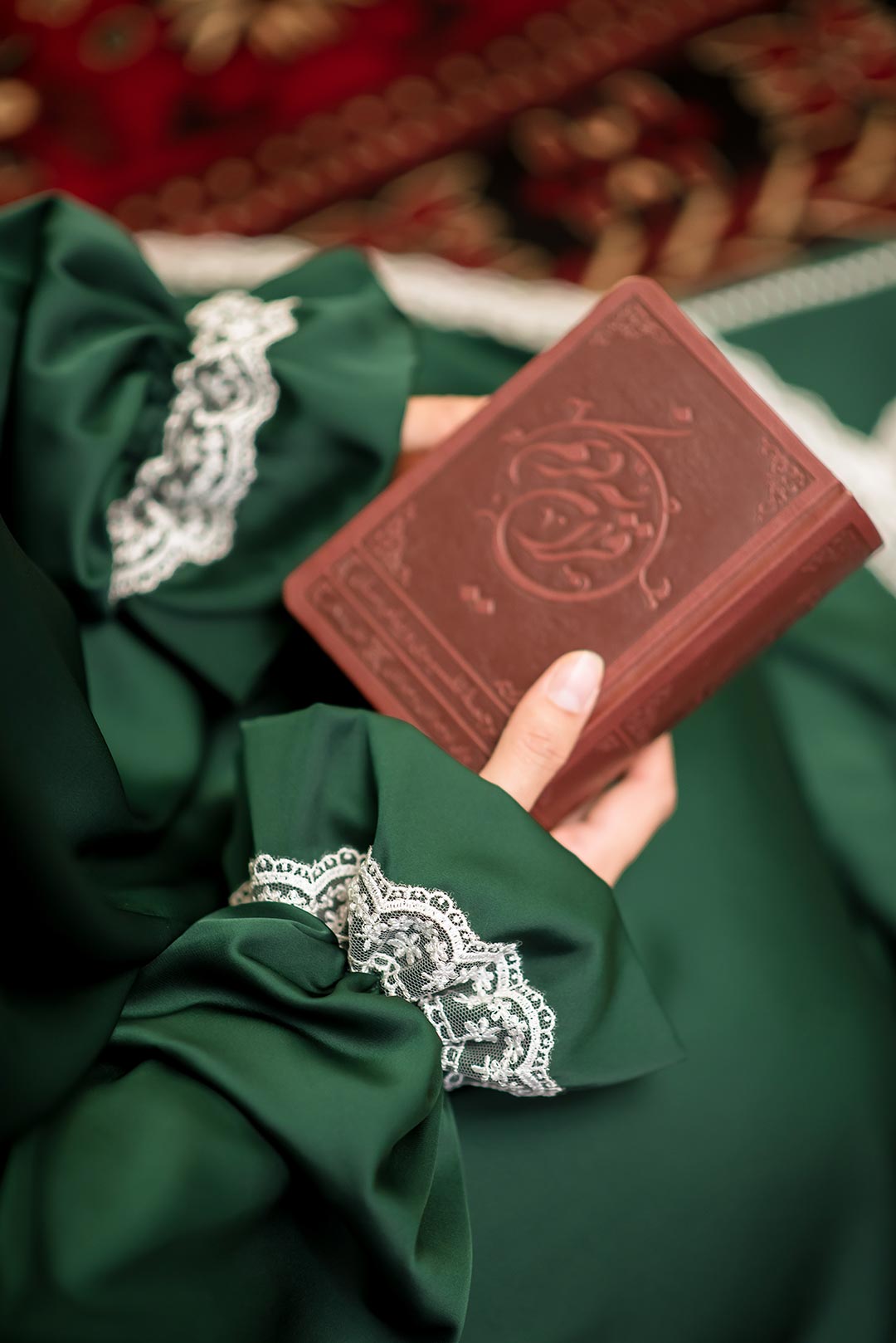 ست عبادت بزرگسال مدل نور چادر آستین دار با دانتل تور گل